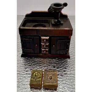 Durham Industries Diecast Furniture Wash Base with Salt & Pepper Shakers 1978